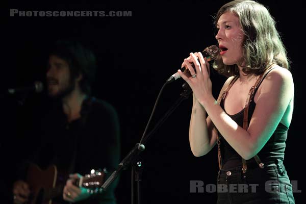 ALELA DIANE AND WILD DIVINE - 2011-10-13 - PARIS - Le Trianon - Alela Diane Menig - Tom Bevitori